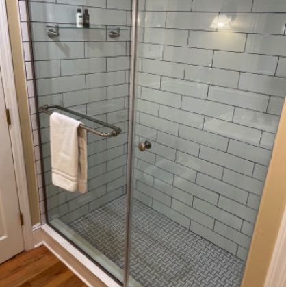 Hudson Room Shower